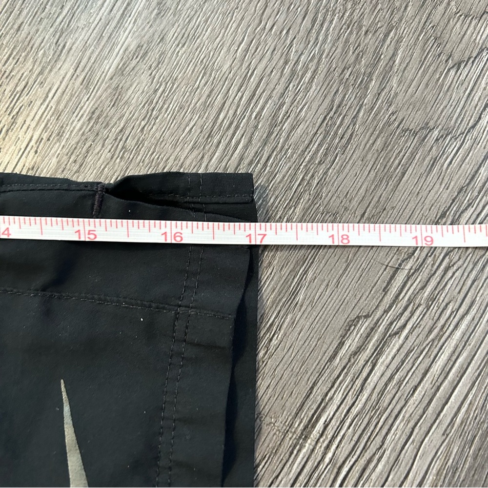 Nike Dri-Fit Black Athletic Shorts - Picture 5 of 5